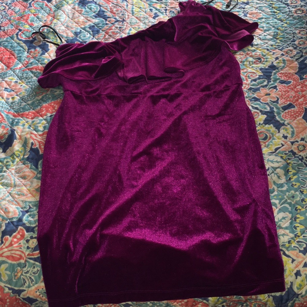 NWT** SUEDE MAGENTA ONE SHOULDER DRESS